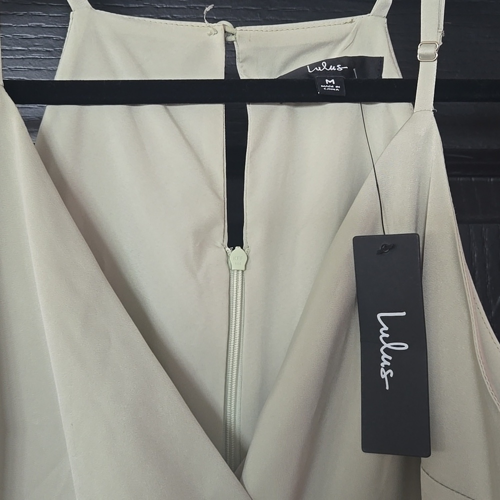 NWT Lulu's Asymmetrical Sage Green Satin Mini Dress Size Medium - Picture 3 of 13